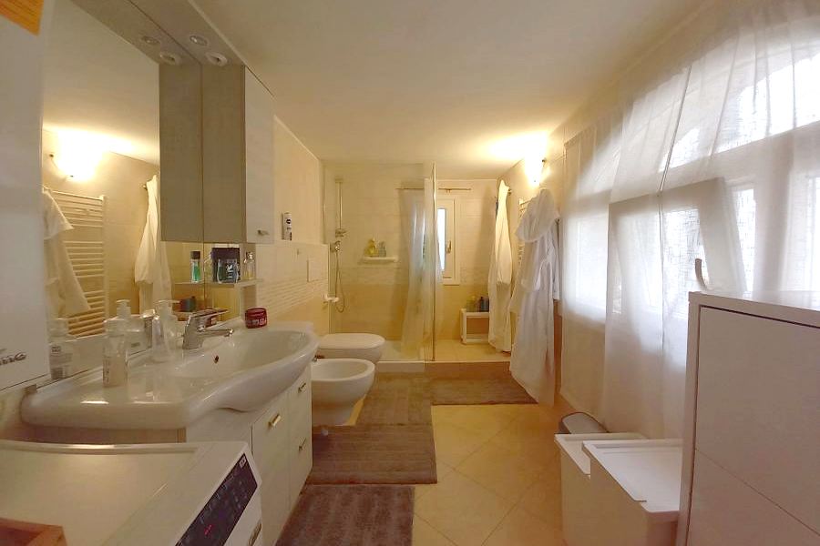 Grado, Italie, 3 Bedrooms Bedrooms, ,2 BathroomsBathrooms,Byt,Prodané,1316