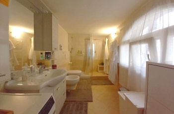 Grado, Italie, 3 Bedrooms Bedrooms, ,2 BathroomsBathrooms,Byt,Na prodej,1316