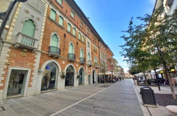 Grado, Italie, 4 Bedrooms Bedrooms, ,2 BathroomsBathrooms,Byt,Na prodej,1320