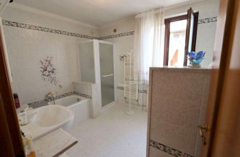 Grado, Italie, 5 Bedrooms Bedrooms, ,2 BathroomsBathrooms,Byt,Na prodej,1347