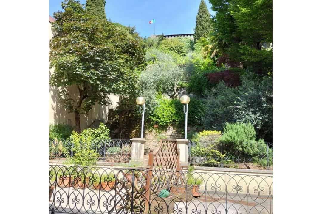 Gorizia, Italie, 6 Bedrooms Bedrooms, ,3 BathroomsBathrooms,Byt,Prodané,1437