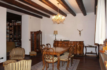 Gorizia, Italie, 6 Bedrooms Bedrooms, ,3 BathroomsBathrooms,Byt,Na prodej,1437