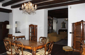 Gorizia, Italie, 6 Bedrooms Bedrooms, ,3 BathroomsBathrooms,Byt,Na prodej,1437