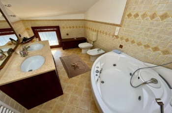 Aquileia, Italie, 3 Bedrooms Bedrooms, ,2 BathroomsBathrooms,Vila / dom,Na prodej,1438