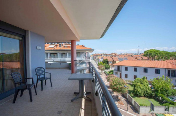 Grado, Italie, 4 Bedrooms Bedrooms, ,2 BathroomsBathrooms,Byt,Na prodej,1518