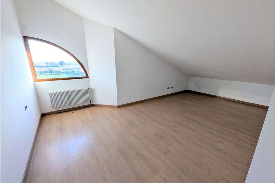 Terzo di Aquileia, Italie, 3 Bedrooms Bedrooms, ,1 BathroomBathrooms,Byt,Na prodej,1662