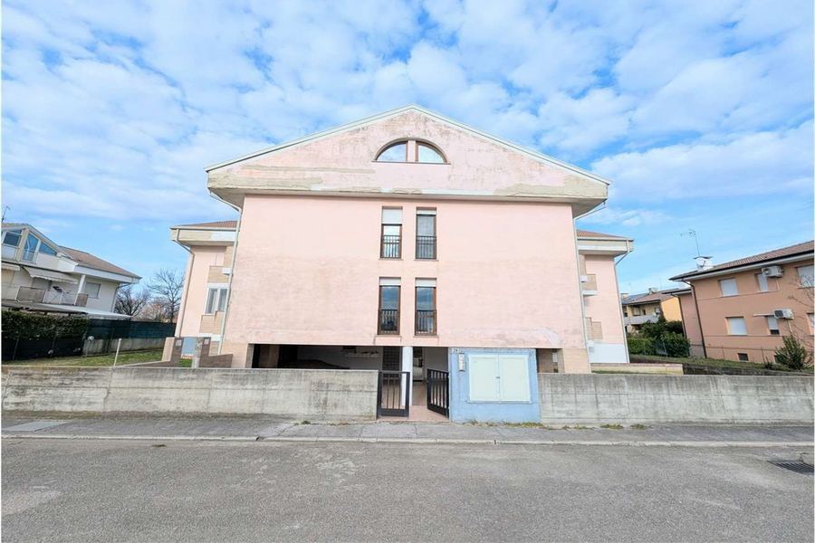 Terzo di Aquileia, Italie, 3 Bedrooms Bedrooms, ,2 BathroomsBathrooms,Byt,Na prodej,1663